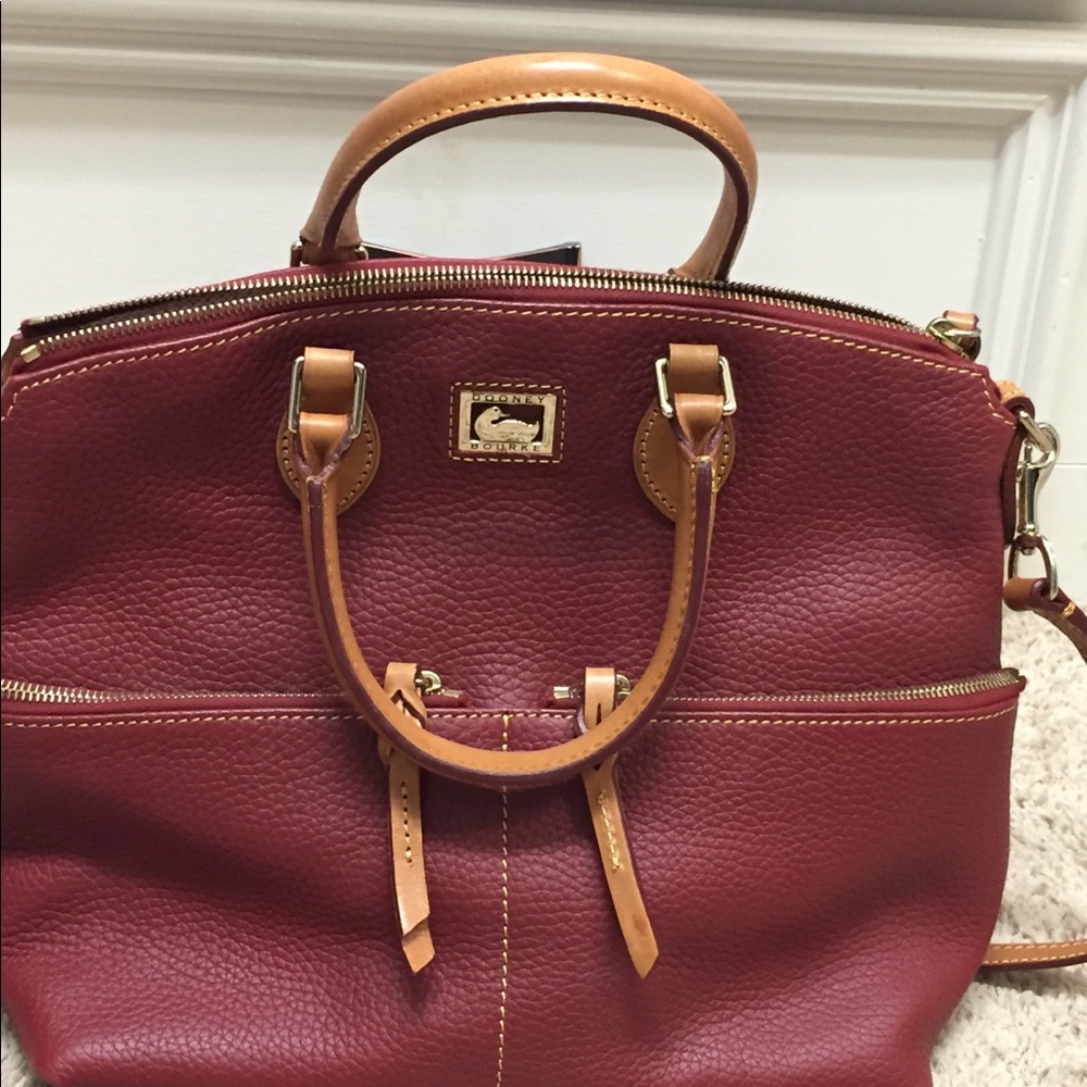 Dooney and Bourke Red handbag. New without tags